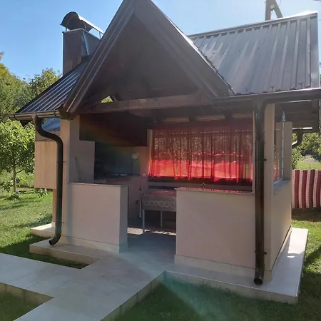 Kuca-villa Pored Rijeke I Jezera Celebici *