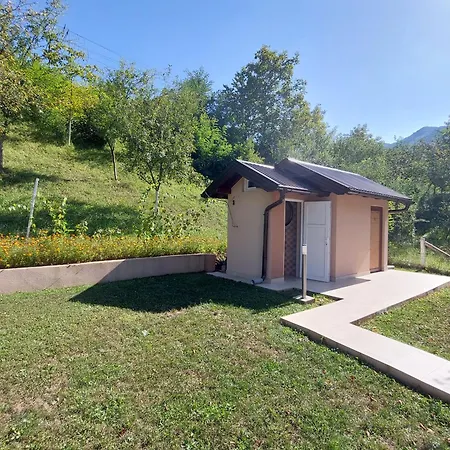 Villa Kuca-villa Pored Rijeke I Jezera Celebici *